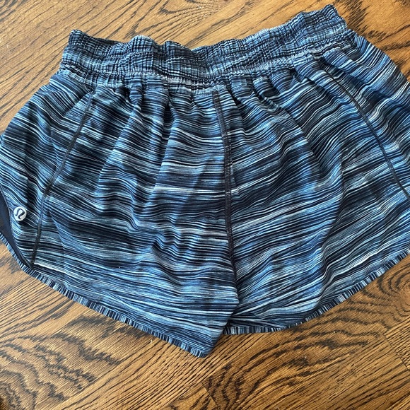 Lululemon shorts - Picture 3 of 3